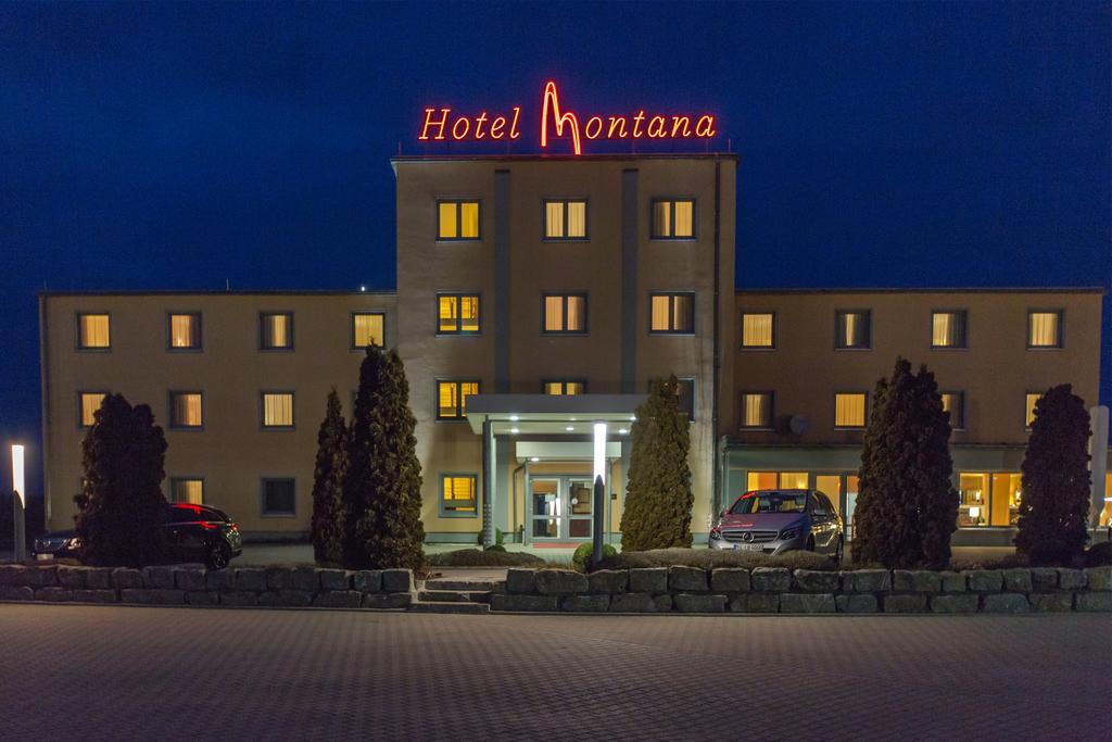 Montana-Hotel Ellwangen Exteriör bild